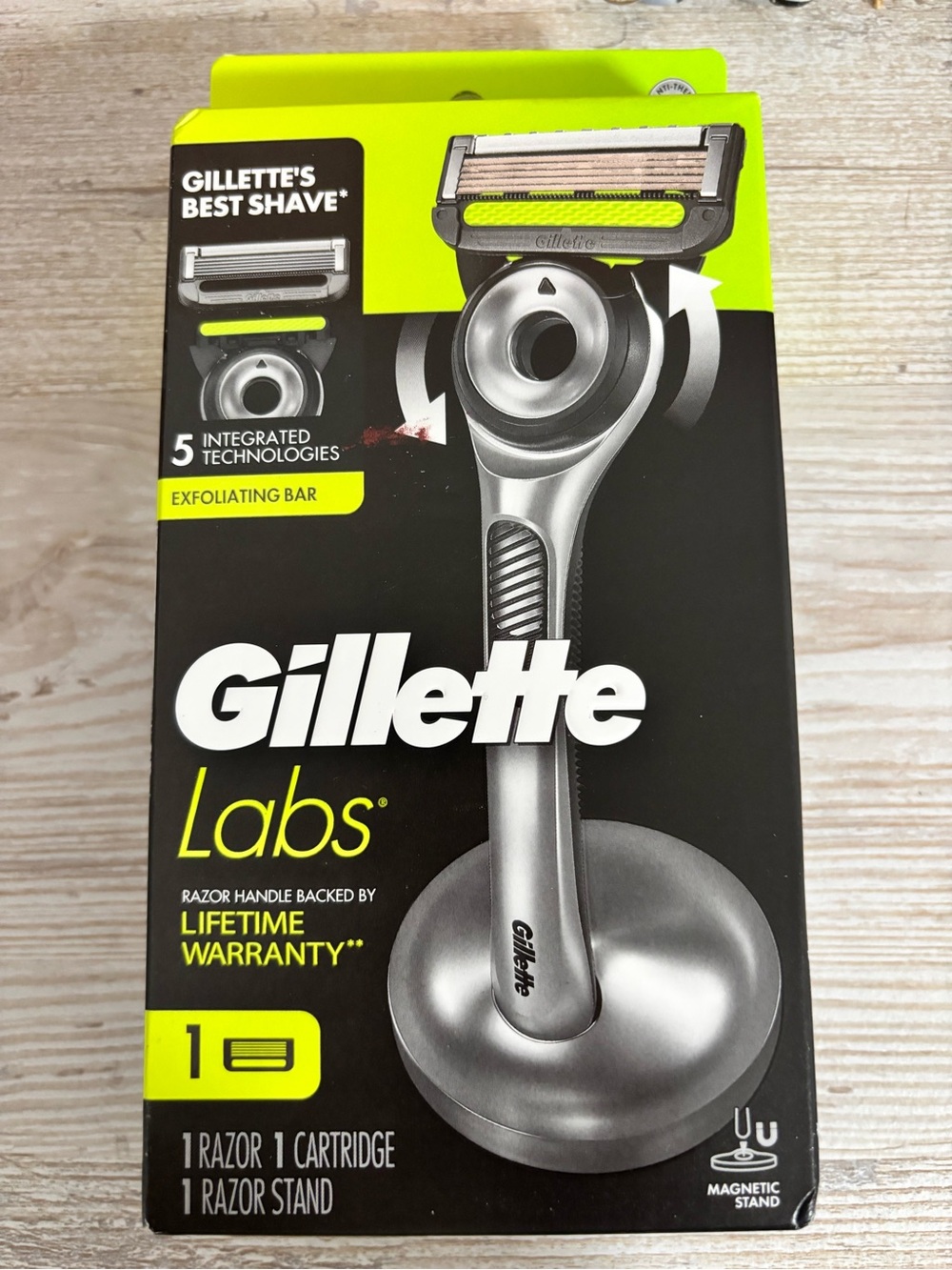 Gillette Labs Men’s Razor with Stand – Silver & Neon Yellow